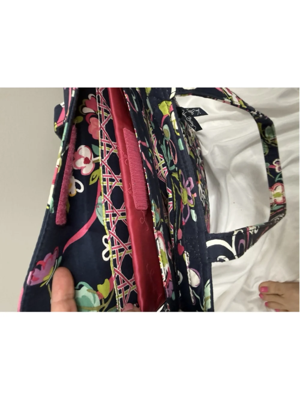 Vera Bradley Ribbons Floral Laptop Bag With Checkpoint Compartment